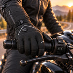 Gant moto chauffant doublé polaire Brosia S278 porté sur le guidon gauche
