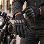 Gants moto été légers Nyvra noirs portés